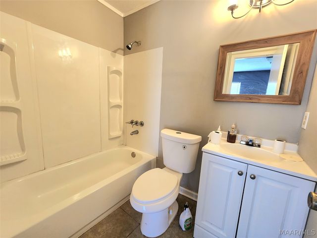 6061 BRIARHURST Drive, Montgomery, AL 36116