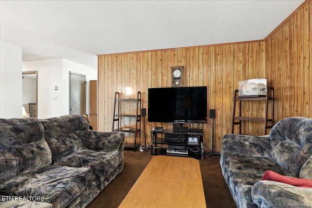 745 Green Meadows Drive, Knoxville, TN 37920