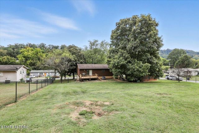 745 Green Meadows Drive, Knoxville, TN 37920