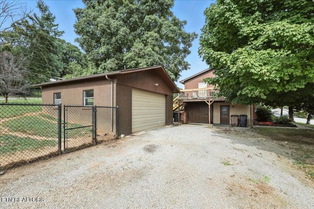 745 Green Meadows Drive, Knoxville, TN 37920