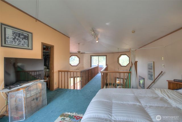 2691 State Route 109, Ocean City, WA 98569