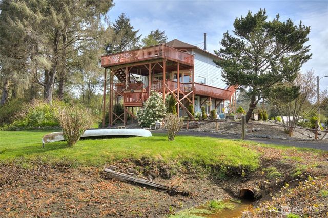 2691 State Route 109, Ocean City, WA 98569