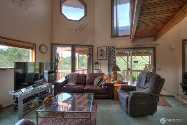 2691 State Route 109, Ocean City, WA 98569