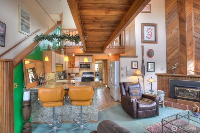 2691 State Route 109, Ocean City, WA 98569