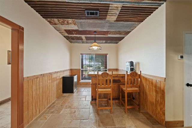5847 County Road 313, Jonesboro, TX 76538
