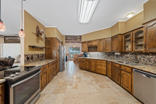 5847 County Road 313, Jonesboro, TX 76538