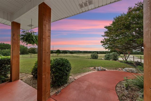 5847 County Road 313, Jonesboro, TX 76538