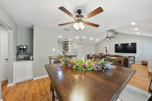 6521 Riviera Drive, North Richland Hills, TX 76180