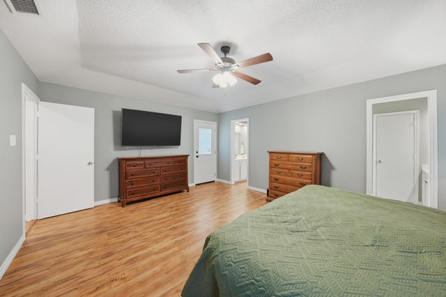 6521 Riviera Drive, North Richland Hills, TX 76180