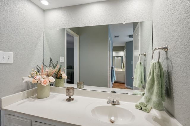 6521 Riviera Drive, North Richland Hills, TX 76180