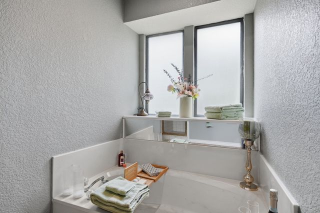 6521 Riviera Drive, North Richland Hills, TX 76180