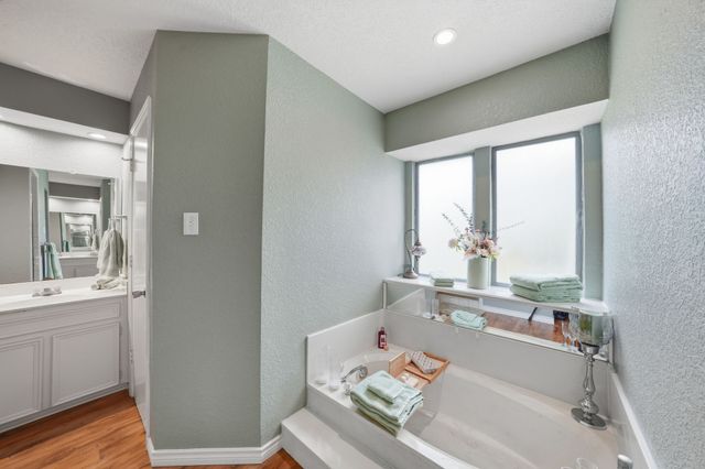 6521 Riviera Drive, North Richland Hills, TX 76180