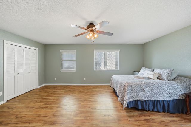 6521 Riviera Drive, North Richland Hills, TX 76180