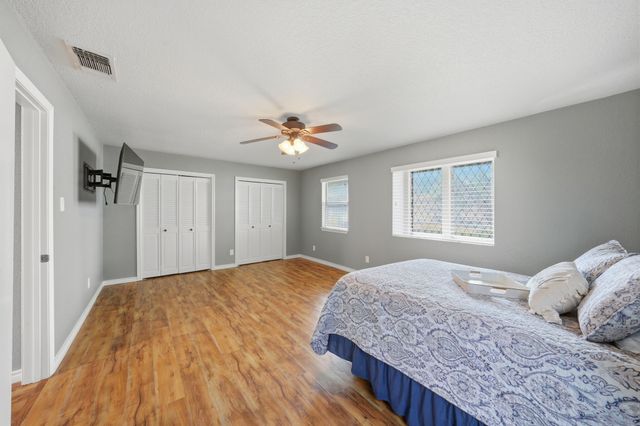 6521 Riviera Drive, North Richland Hills, TX 76180