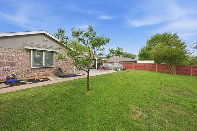 6521 Riviera Drive, North Richland Hills, TX 76180