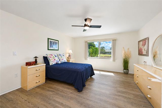 4853 INDEPENDENCE DRIVE, Bradenton, FL 34210
