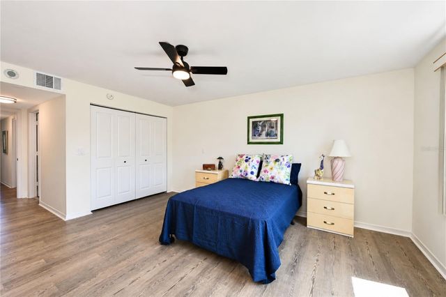 4853 INDEPENDENCE DRIVE, Bradenton, FL 34210