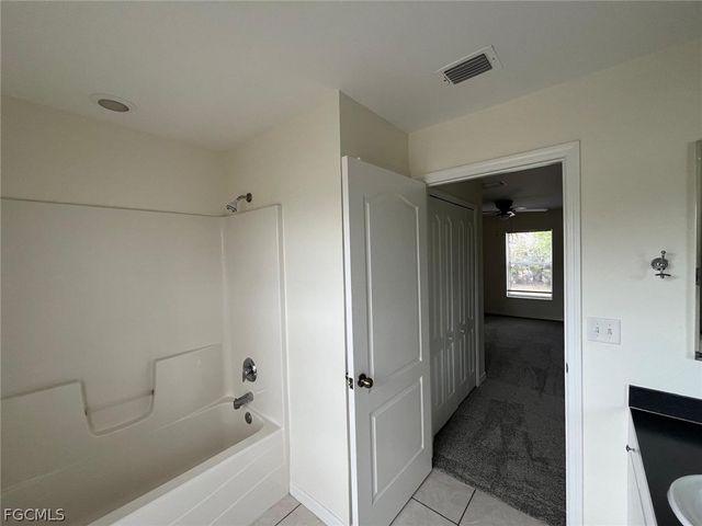 1808 SW 2nd PL, Cape Coral, FL 33991