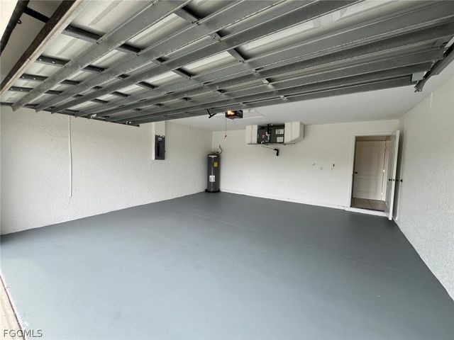 1808 SW 2nd PL, Cape Coral, FL 33991