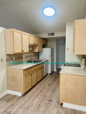 9006 Sonya Avenue SW, Albuquerque, NM 87121