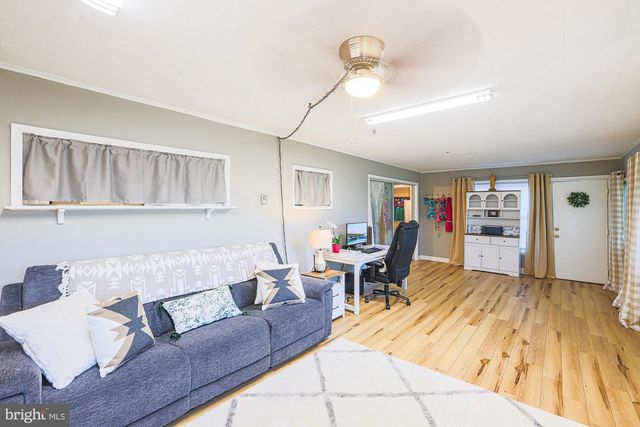 8200 HARRIS AVE, Baltimore, MD 21234