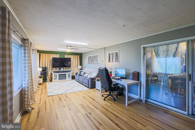 8200 HARRIS AVE, Baltimore, MD 21234
