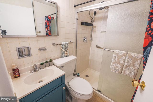 8200 HARRIS AVE, Baltimore, MD 21234