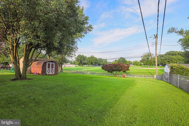 8200 HARRIS AVE, Baltimore, MD 21234