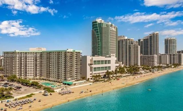 3725 S Ocean Dr 615, Hollywood, FL 33019