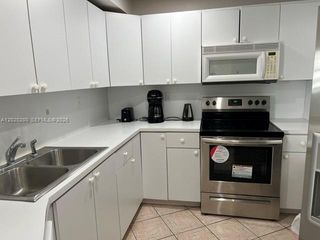 3725 S Ocean Dr 615, Hollywood, FL 33019