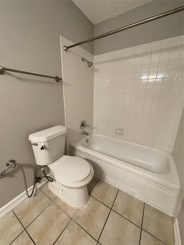 6601 Sands Point Drive 63, Houston, TX 77074