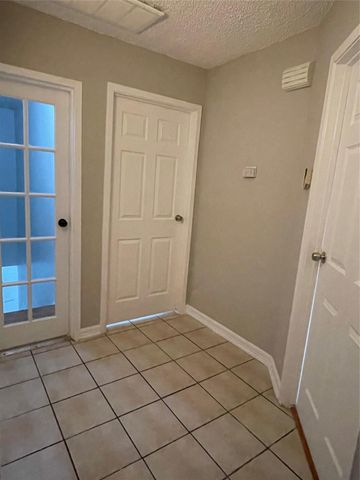 6601 Sands Point Drive 63, Houston, TX 77074