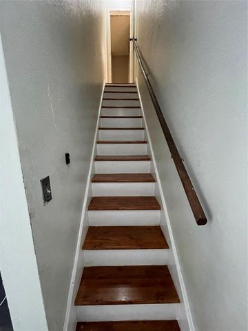 6601 Sands Point Drive 63, Houston, TX 77074