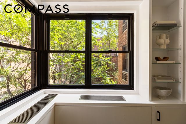 31 Jane St Apt 6G, New York City, NY 10014