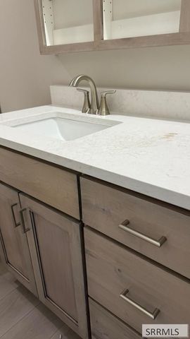 351 Copeland Dr, Idaho Falls, ID 83401