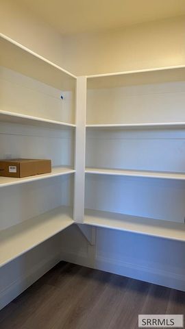 351 Copeland Dr, Idaho Falls, ID 83401