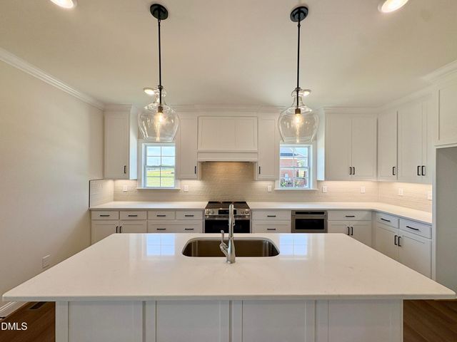 7597 Sweetwater Drive, Nashville, NC 27856