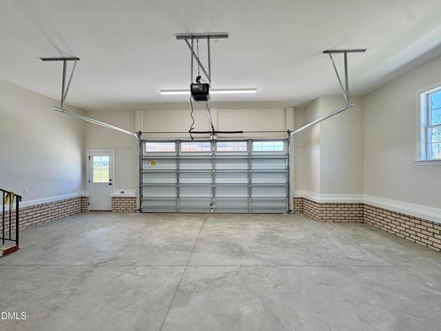 7597 Sweetwater Drive, Nashville, NC 27856