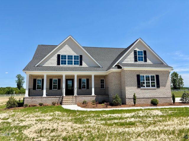 7597 Sweetwater Drive, Nashville, NC 27856