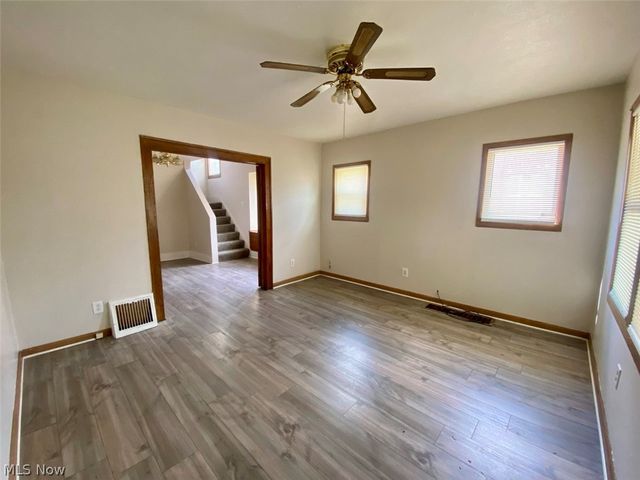 93 Jewett Street, Akron, OH 44305