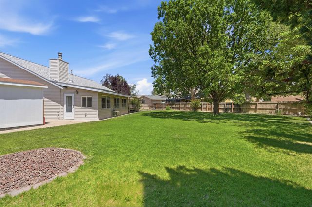 604 S Sunset Court, Grand Junction, CO 81504