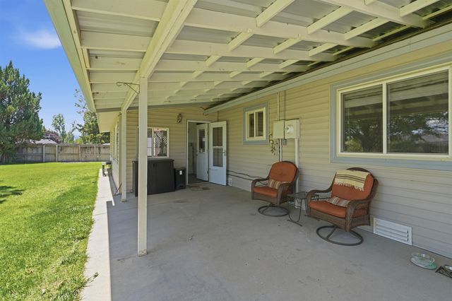 604 S Sunset Court, Grand Junction, CO 81504