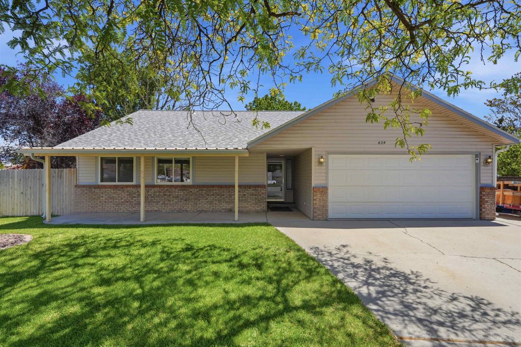 604 S Sunset Court, Grand Junction, CO 81504