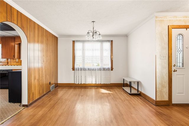 372 Lincoln St, Somerset Boro, PA 15501