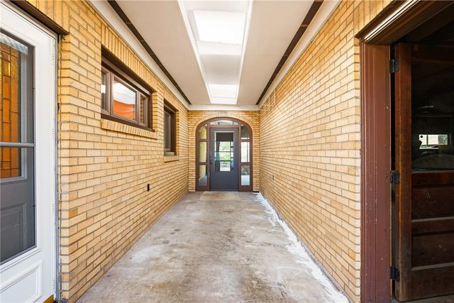 372 Lincoln St, Somerset Boro, PA 15501