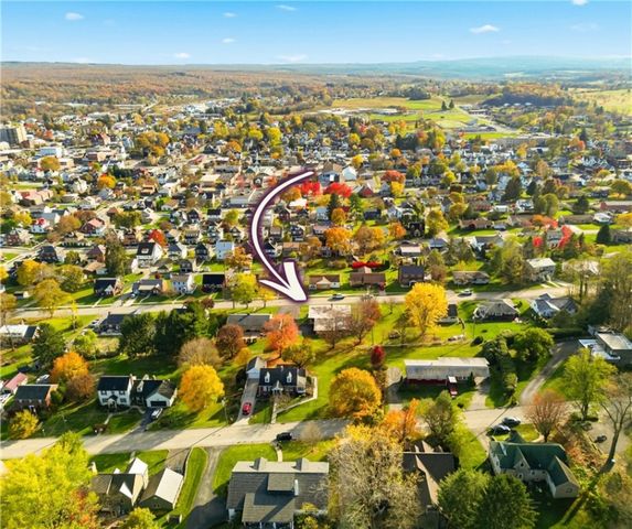 372 Lincoln St, Somerset Boro, PA 15501