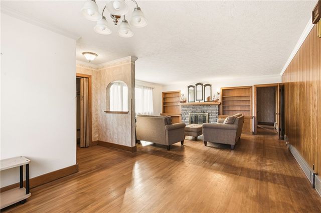 372 Lincoln St, Somerset Boro, PA 15501