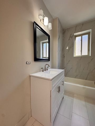 2506 S Hamlin Avenue 2, Chicago, IL 60623