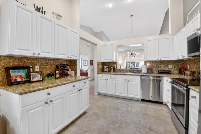 7576 Island Breeze Terrace A, Boynton Beach, FL 33437