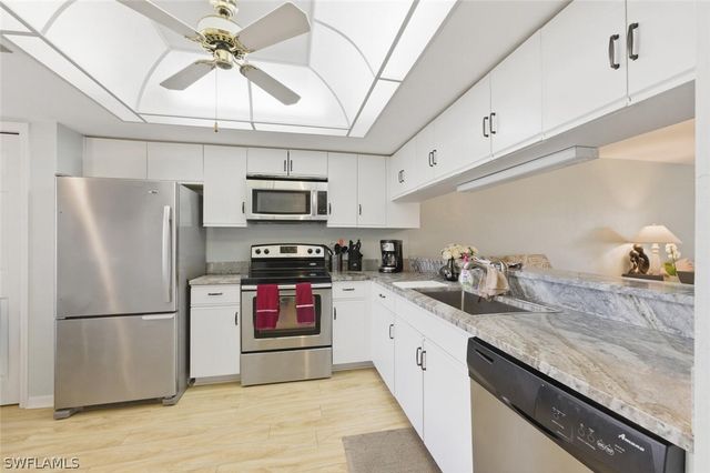 7300 Saint Ives WAY 5109, Naples, FL 34104